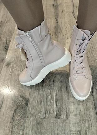 Утеплені черевики Hoql р 39-40 оригінал