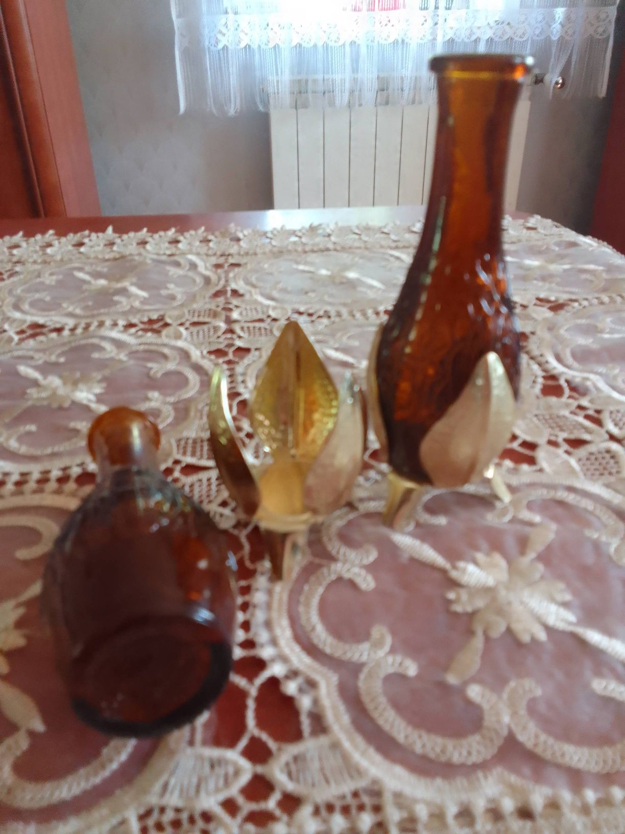 Bursztynowe wazoniki