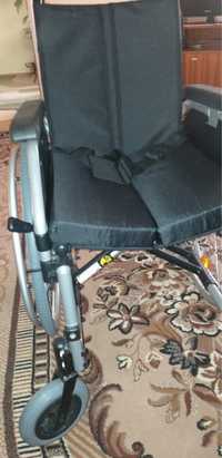 Коляска для инвалидов Meyra