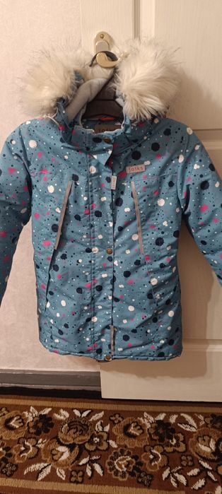 Зимова куртка-парка для дівчинки рр 140