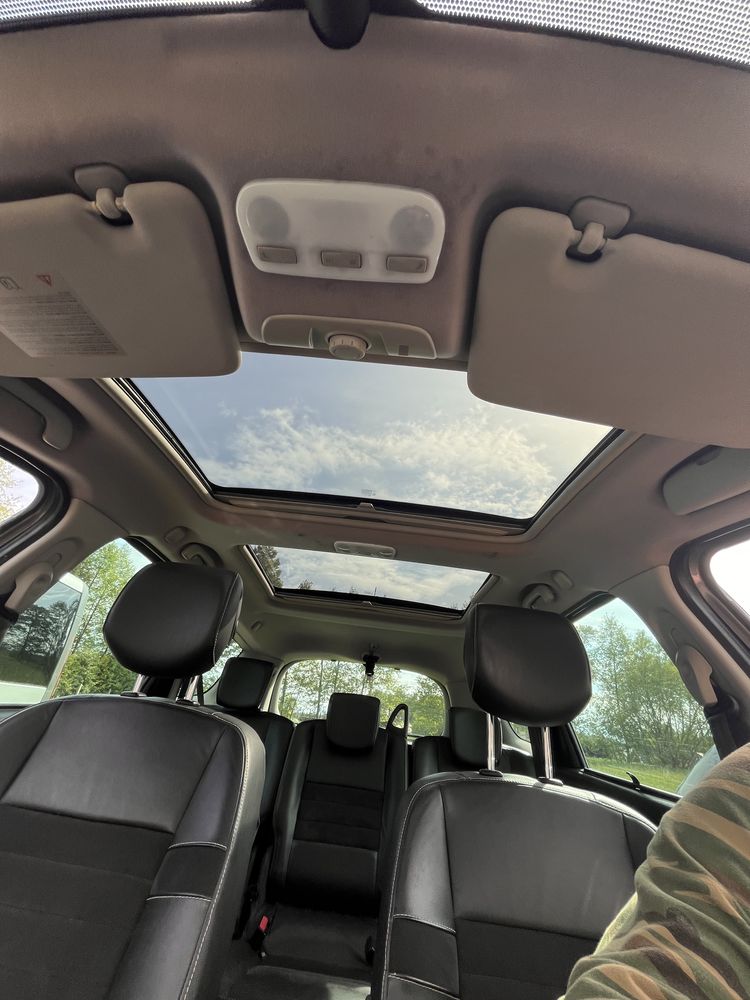 Renault Grand Scenic. Automat, skóra, kamera cofania, panorama,