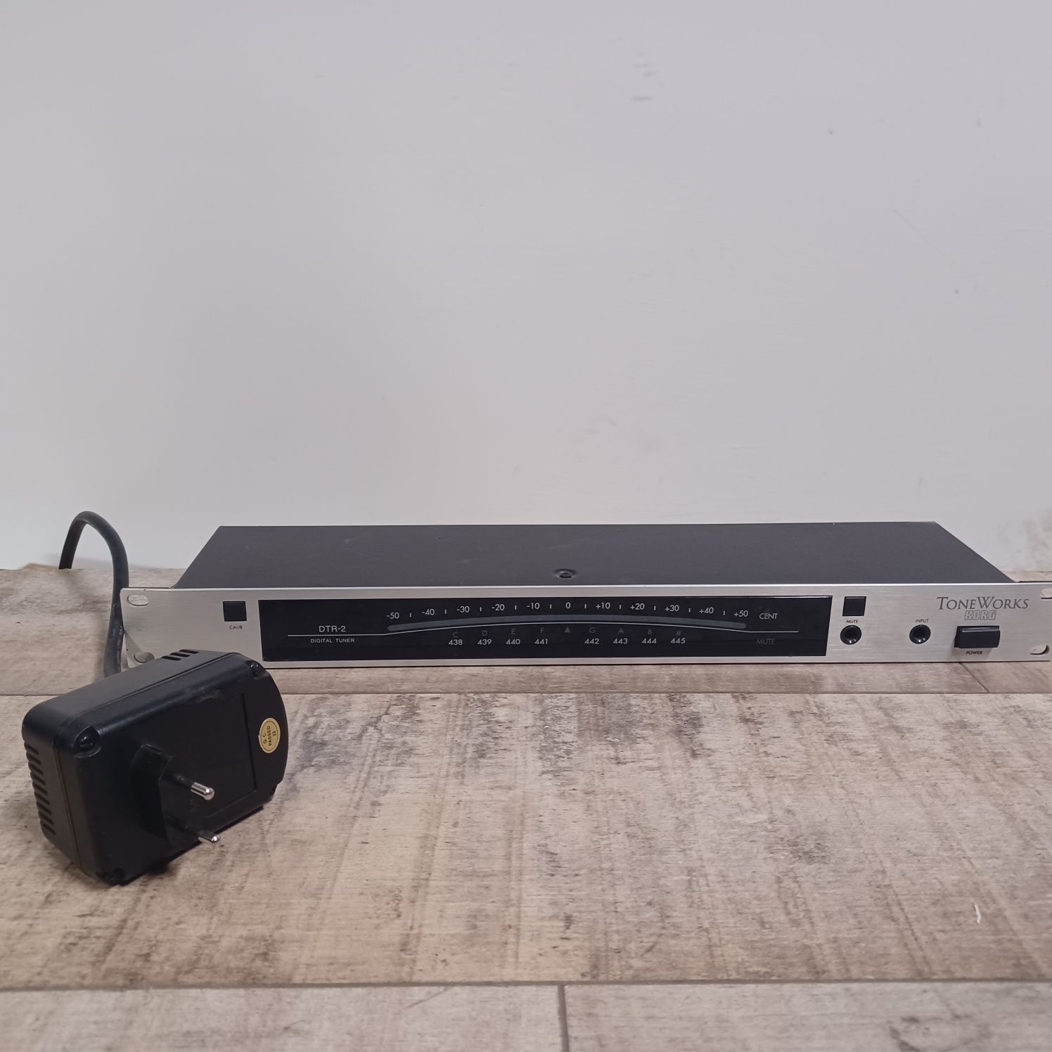 Korg Toneworks DTR-2 stroik tuner do racka