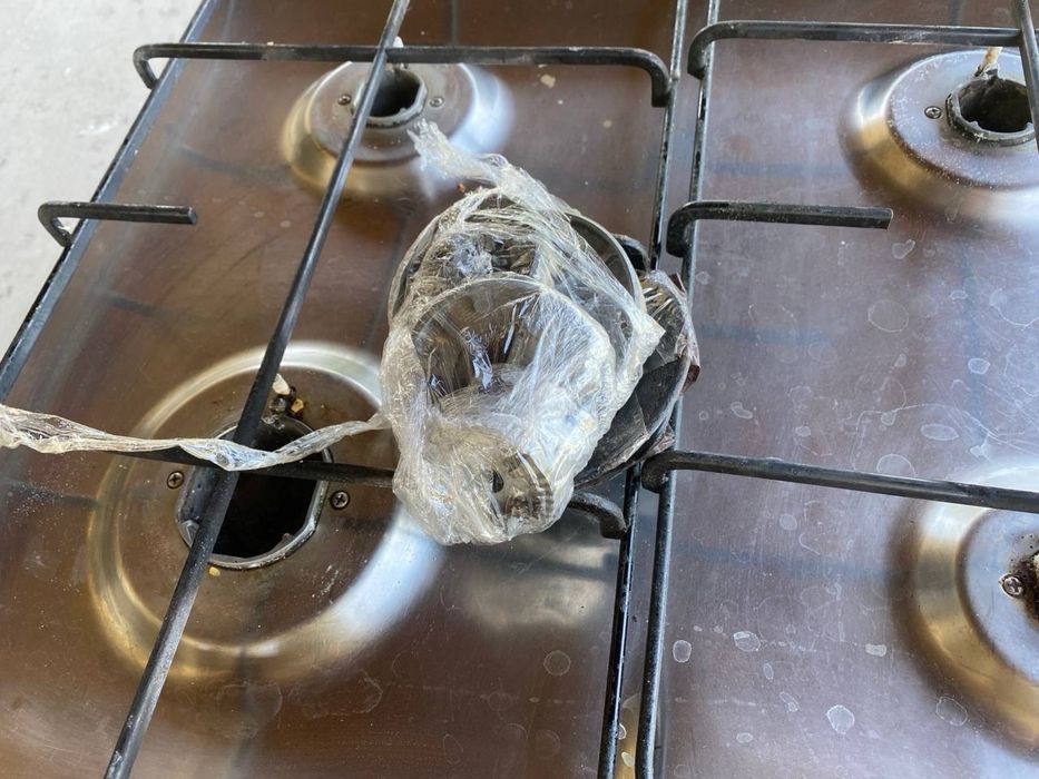 Газова поверхня Ariston