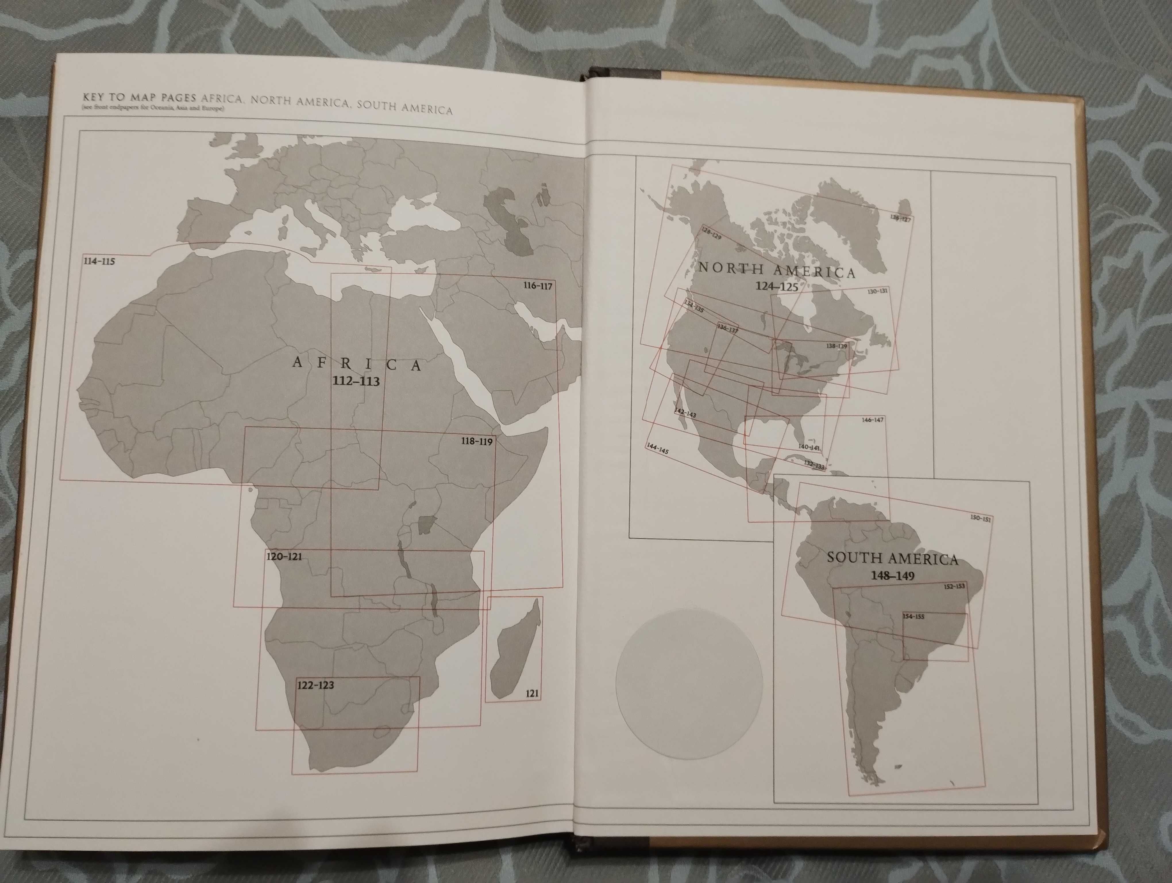 Compact atlas of the world. THE Times   издательство.2009 год.