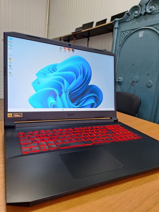 Acer Nitro 5 AN517-54 OctalCore Intel Core i7-11800H RTX 3050 Ti 4Gb
