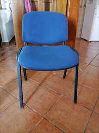Cadeira almofada azul