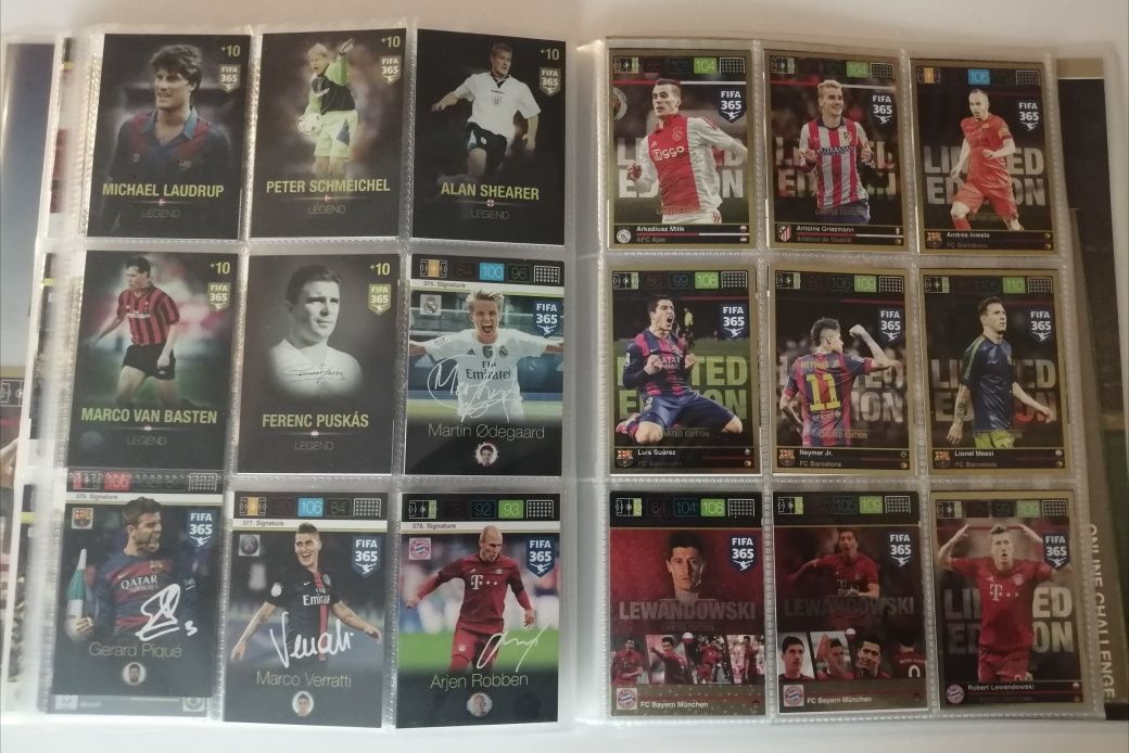 Album Panini FIFA 365 15/16 364 karty plus 19 Limited