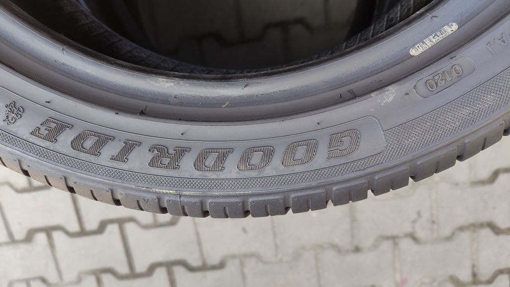 205/50/17 Goodride Sport SA 37