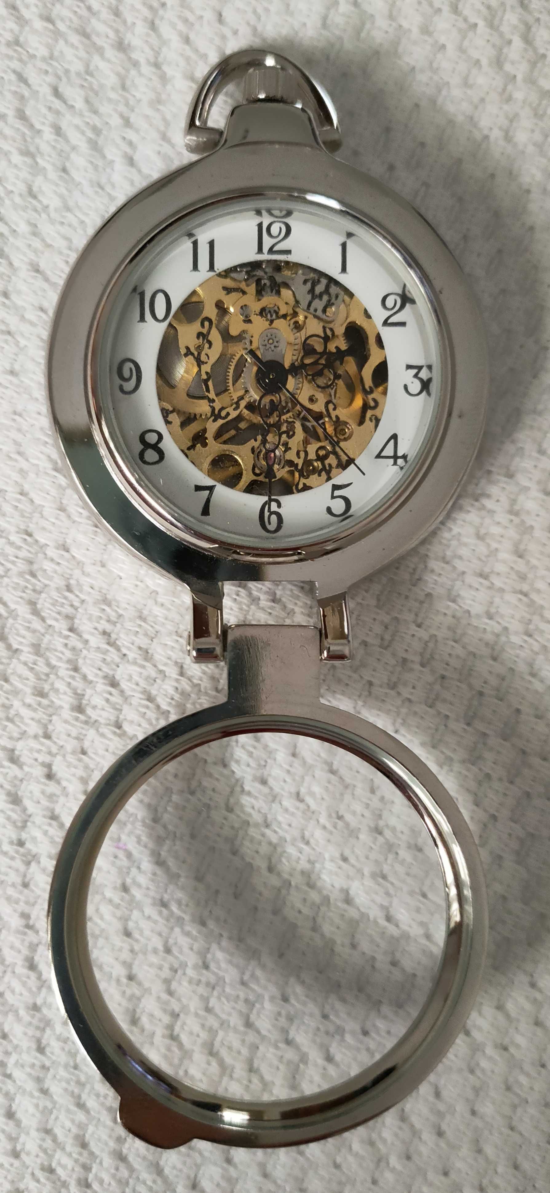 Relógio de bolso a corda