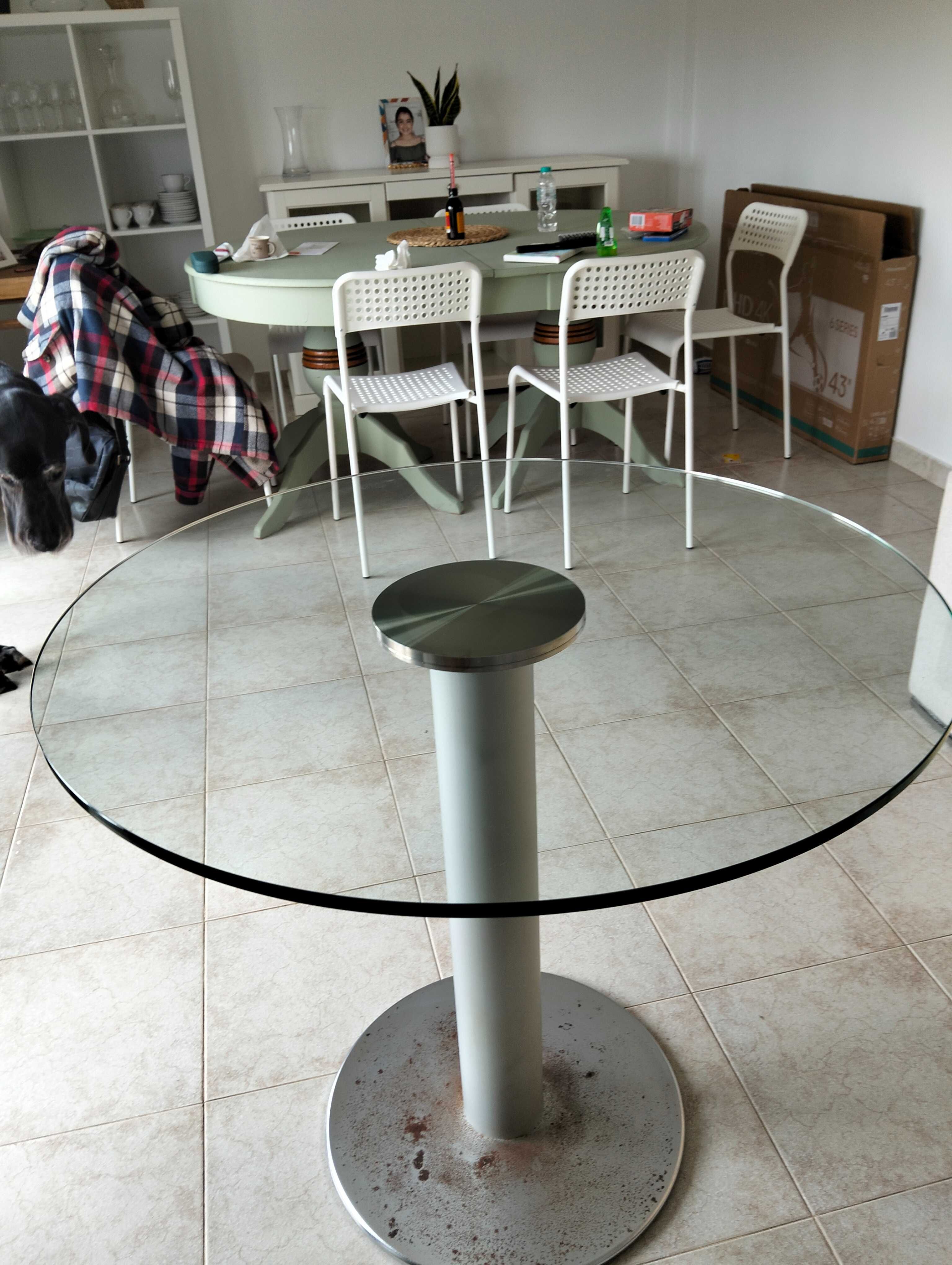 Mesa de vidro redonda
