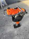 Skoczek zageszczarka stopa ubijak BOMAG BT60 honda gx120