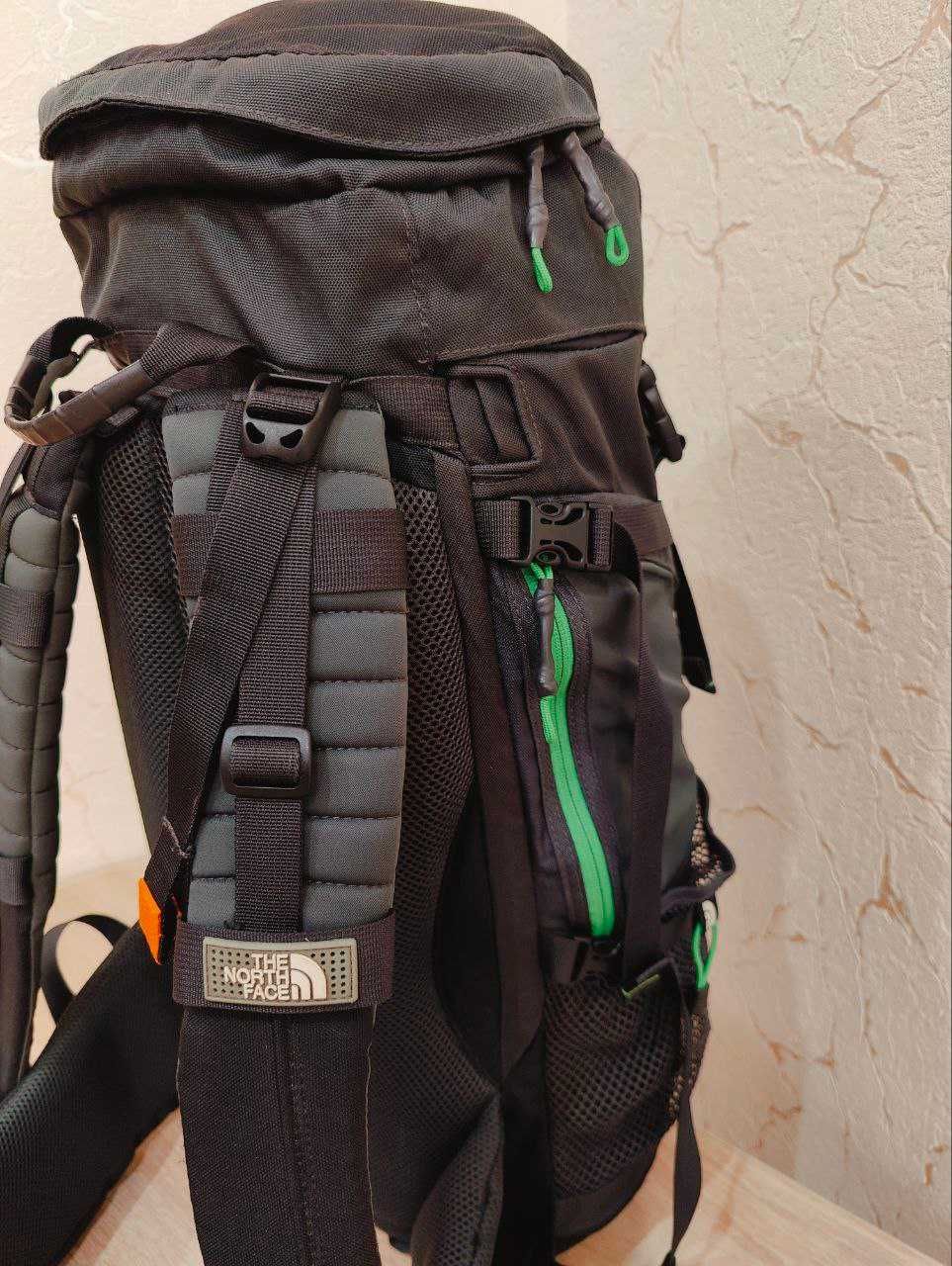 Оригінальний великий туристичний рюкзак The North Face Terra 40 літрів