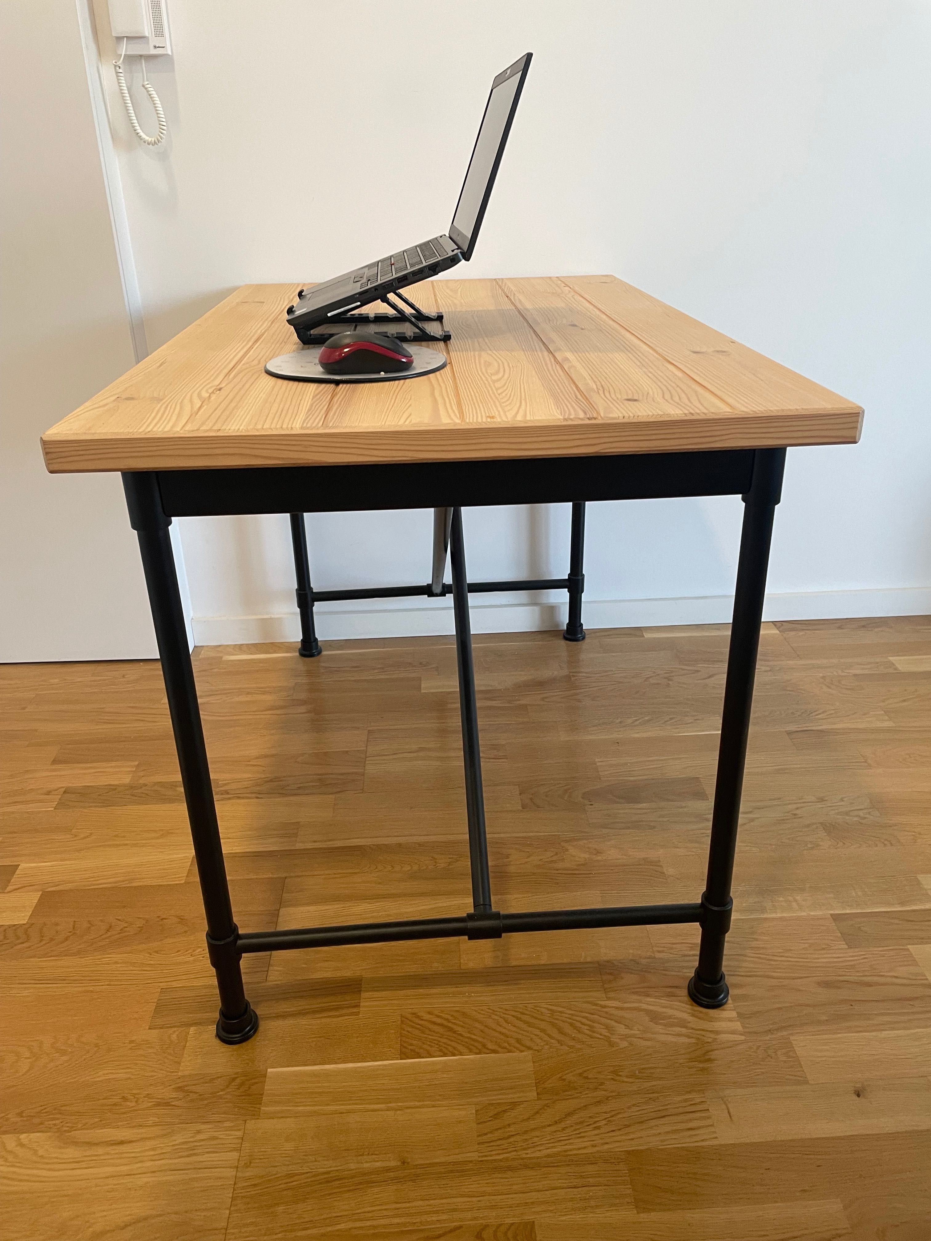 Mesa/Secretaria Ikea