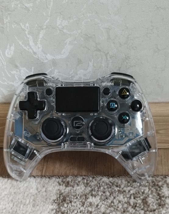 Геймпад READY 2 GAMING Pro Pad X для PS4