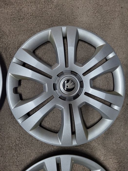 Oryginalne kołpaki Skoda Yeti 16 5L0.601.147