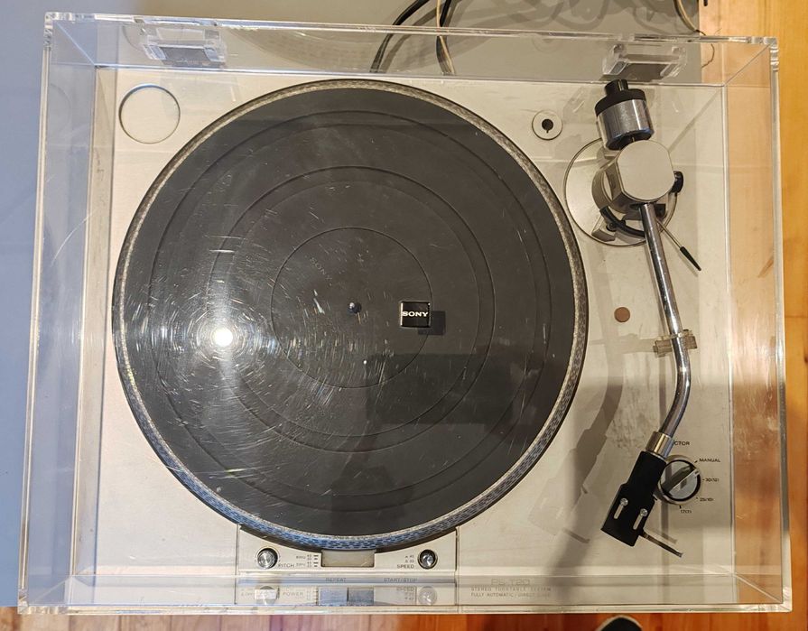 Gira-discos Sony PS-T20 Vintage – para Restauro