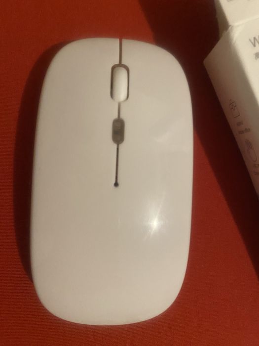 RGB Мышка компактная тонкая беспроводная для ноутбука