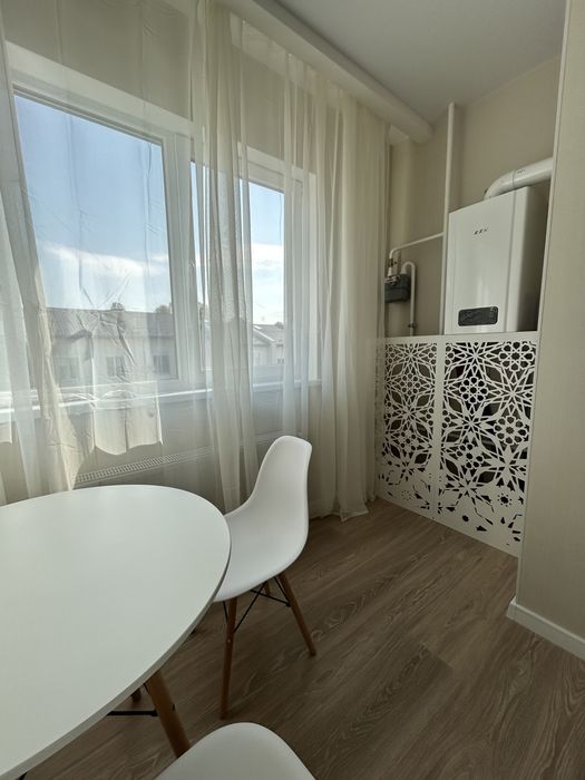 Велика квартира з новим ремонтом! 2% податки! Сертифікат! Без комісії!