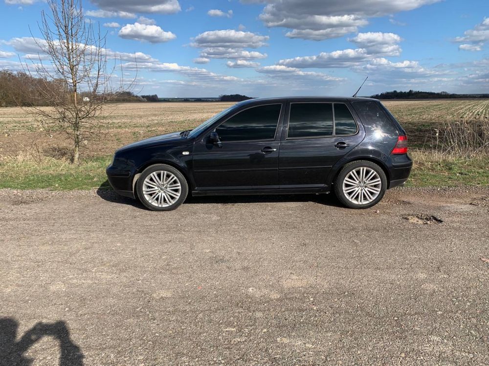 Golf 4 оригінальний GTI. 1.8т AGU 200к.с. шкіряний салон recaro