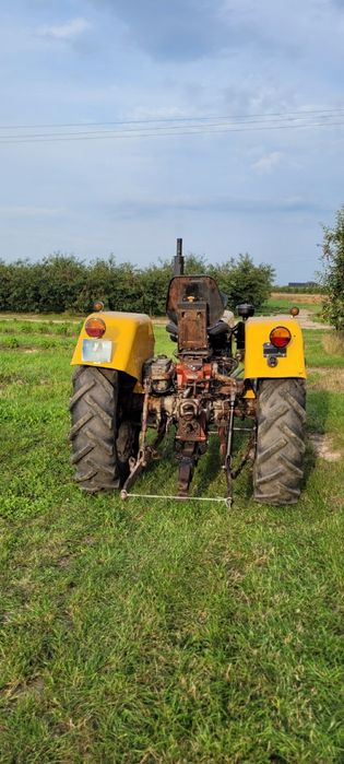 Ursus c 330.       .