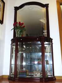 Móvel aparador / cristaleira de entrada ou sala com espelho