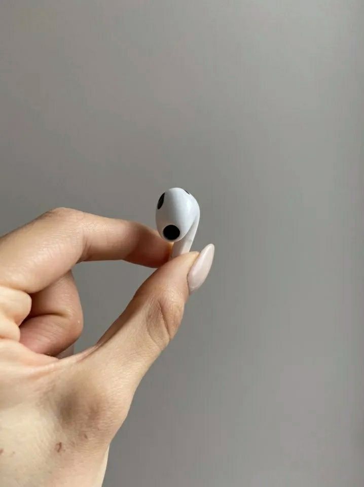 ТЕРМІНОВО Apple AirPods 3 оригінал, повний комплект