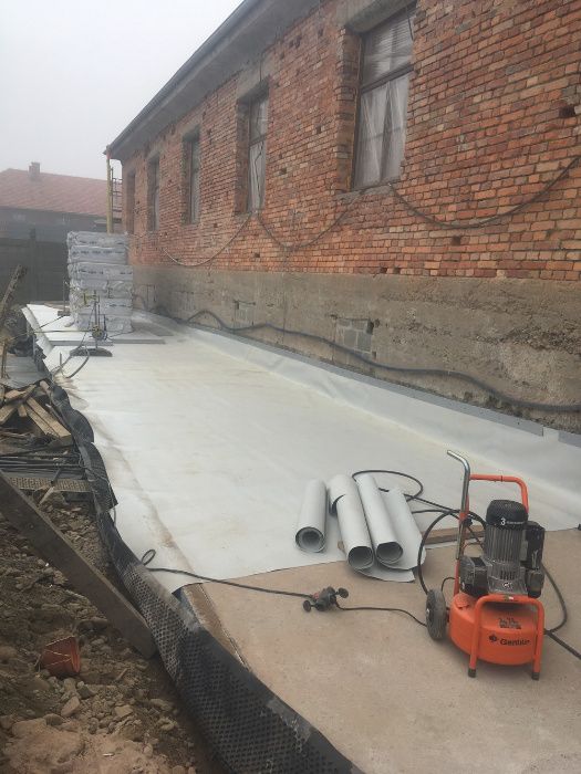 Drenaże Iniekcje izolacja pionowa Osuszanie budynków hydroizolacje