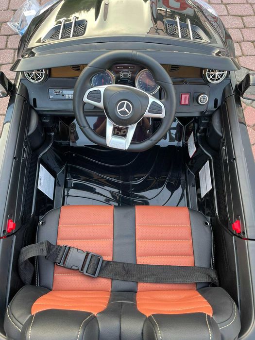 Samochód na akumulator Mercedes SL 65 auto dla dzieci PILOT EVA MP3
