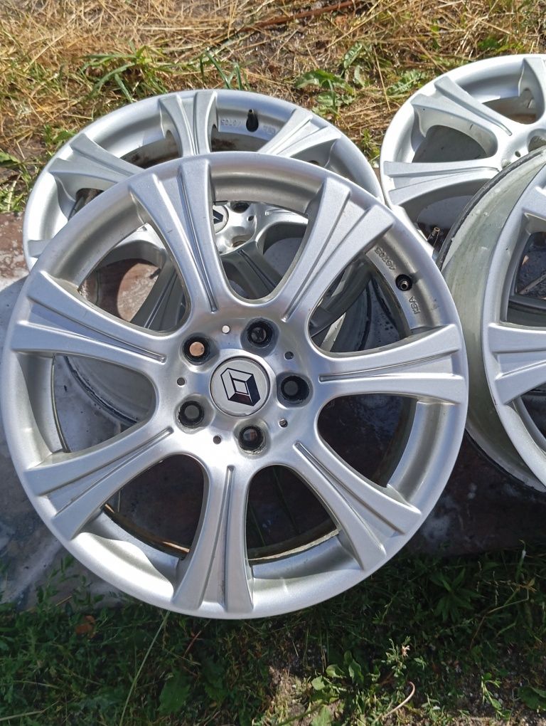 Felgi aluminiowe Renault 5x114,3. ET49