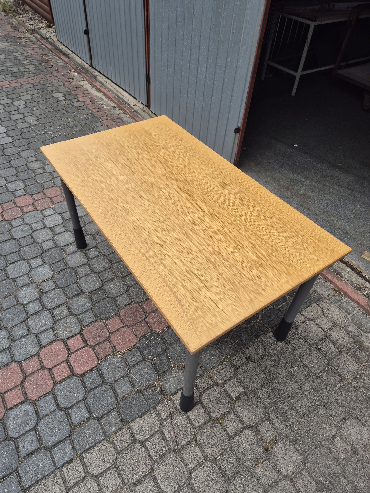 Biurko Kinarps 140x80