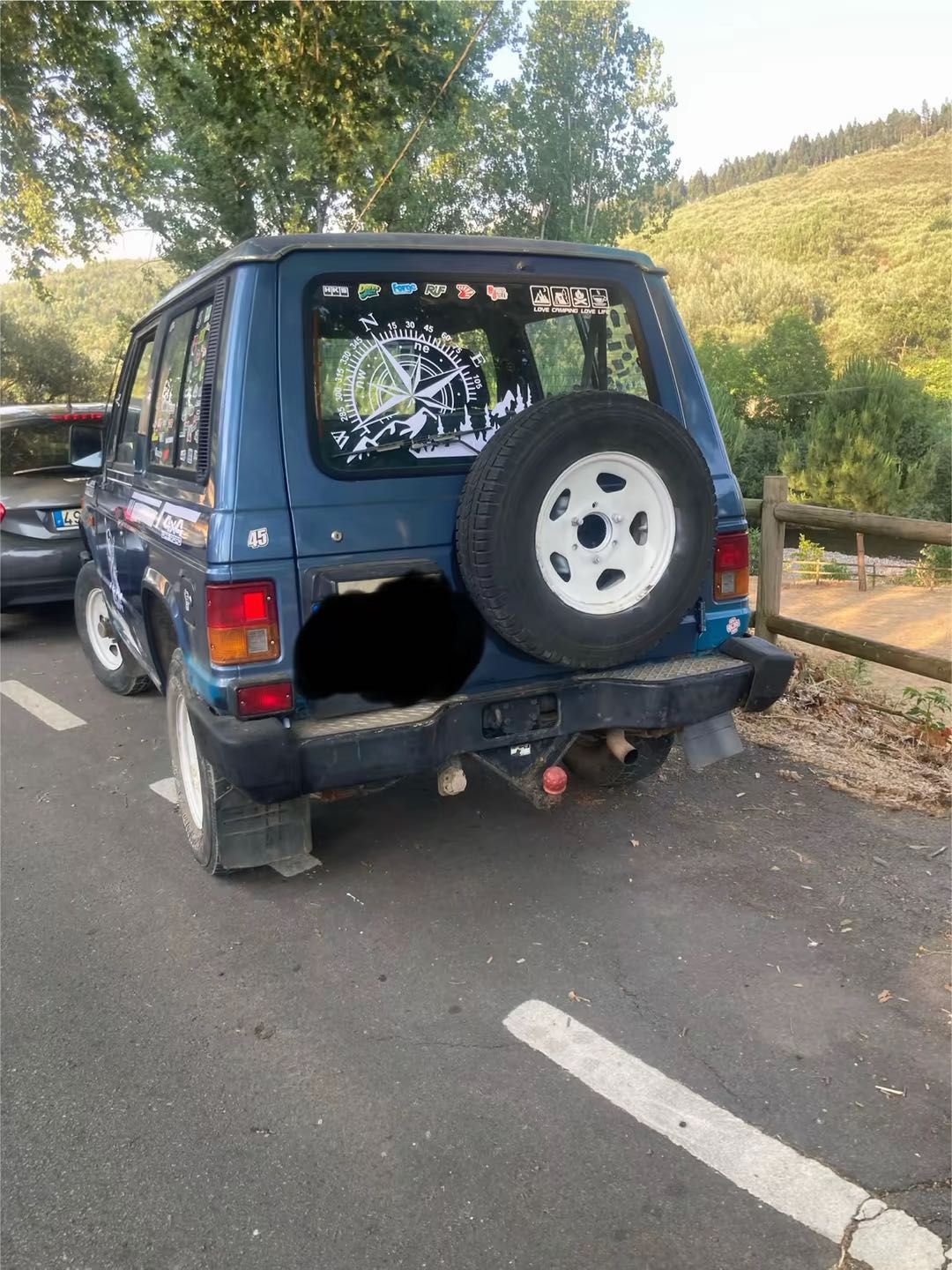 Mitsubishi pajero mk1
