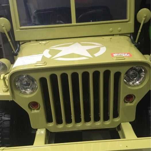 Auto Retro Wojskowy 24V 4x4 3 osobowy