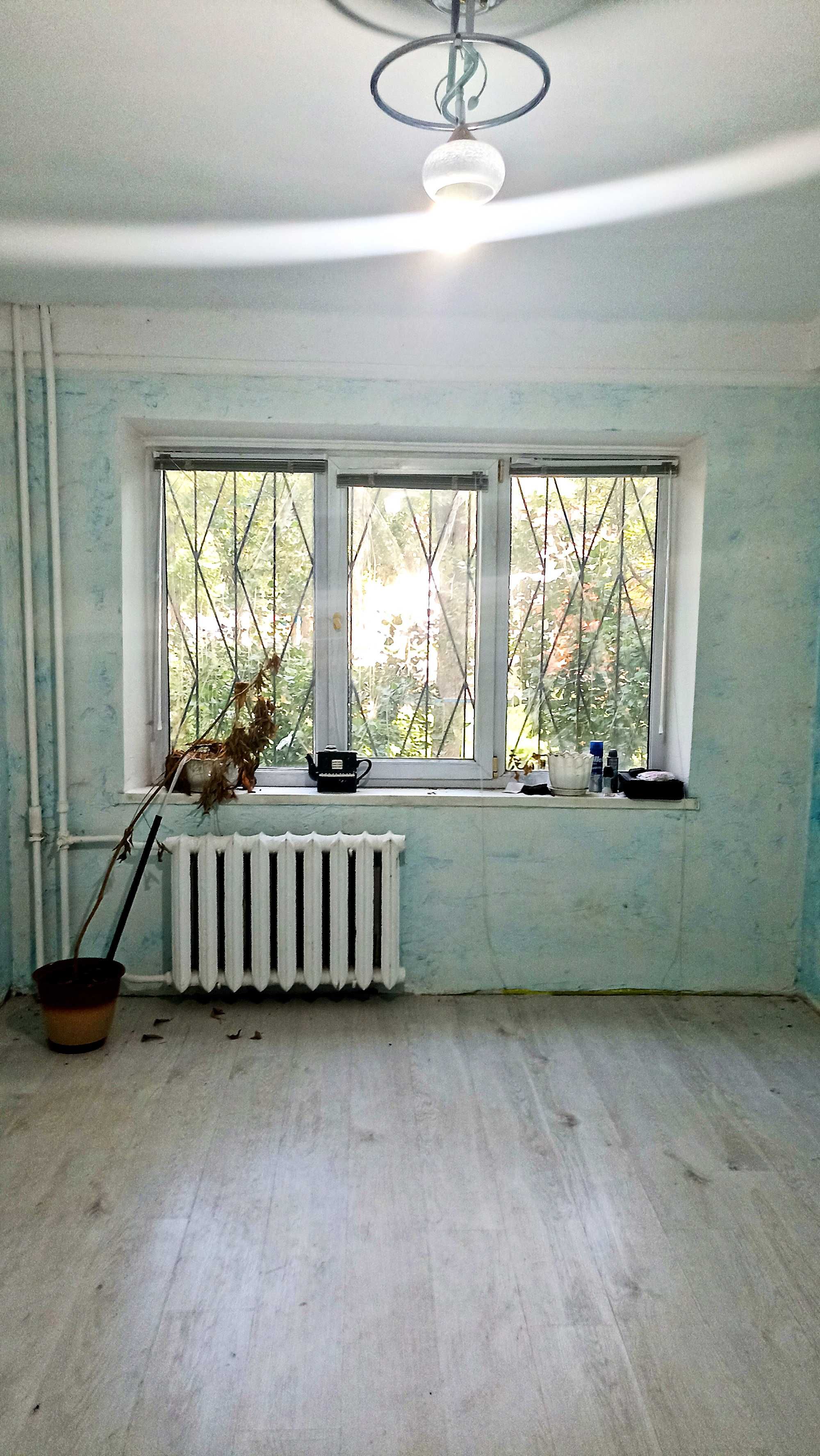 Продаж 2  кімн. квартири на вул . Кибальчича, 8а за 36 500 дол