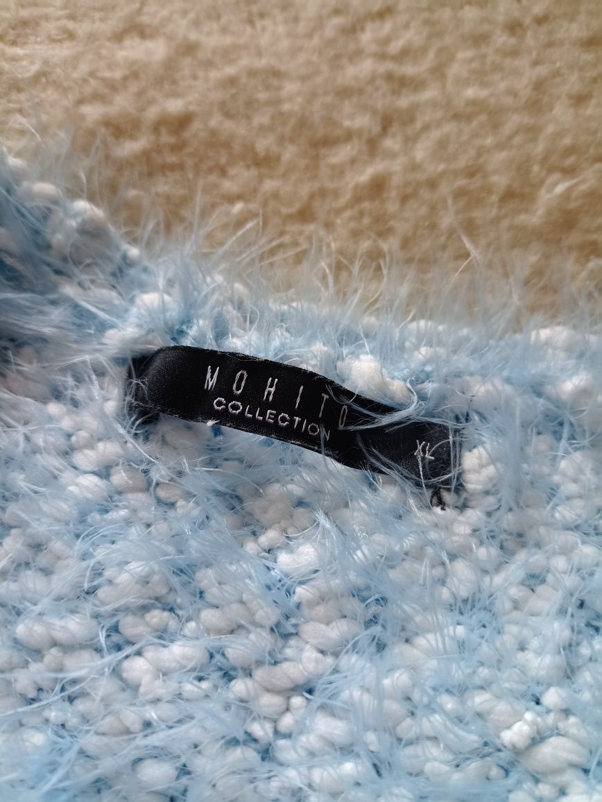 Sweter Mohito niebieski cieniowany, ombre, z włóczki "trawka"