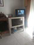 Tv philips crt com móvel