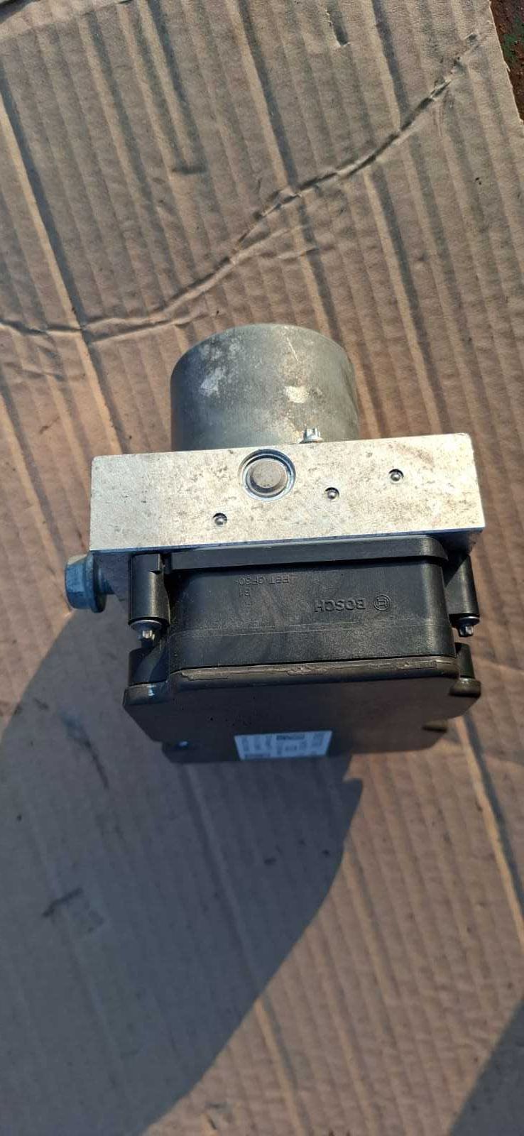 Pompa hamulcowa ABS Audi A4 B9 A5 8W0.907.379AB 8W0.907.379J