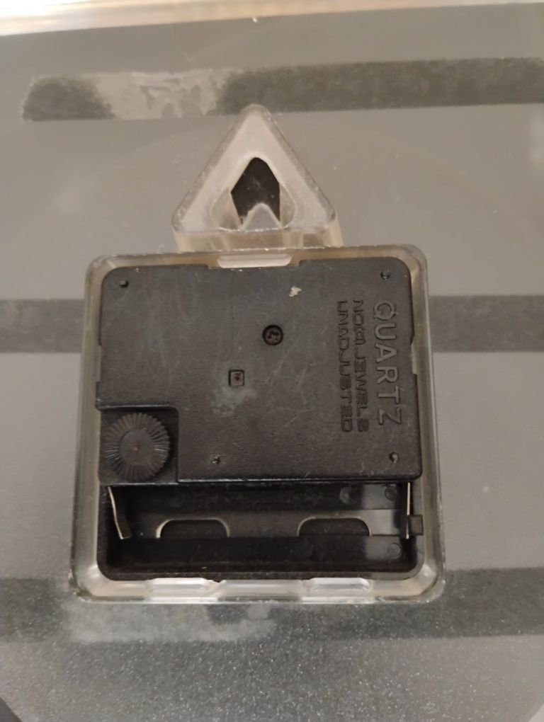 Zegar ścienny Quartz Pentacon