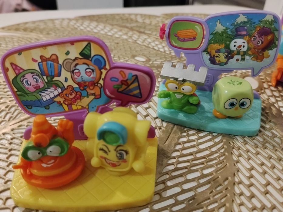 zabawki Supen zings figurki+pojazdy
