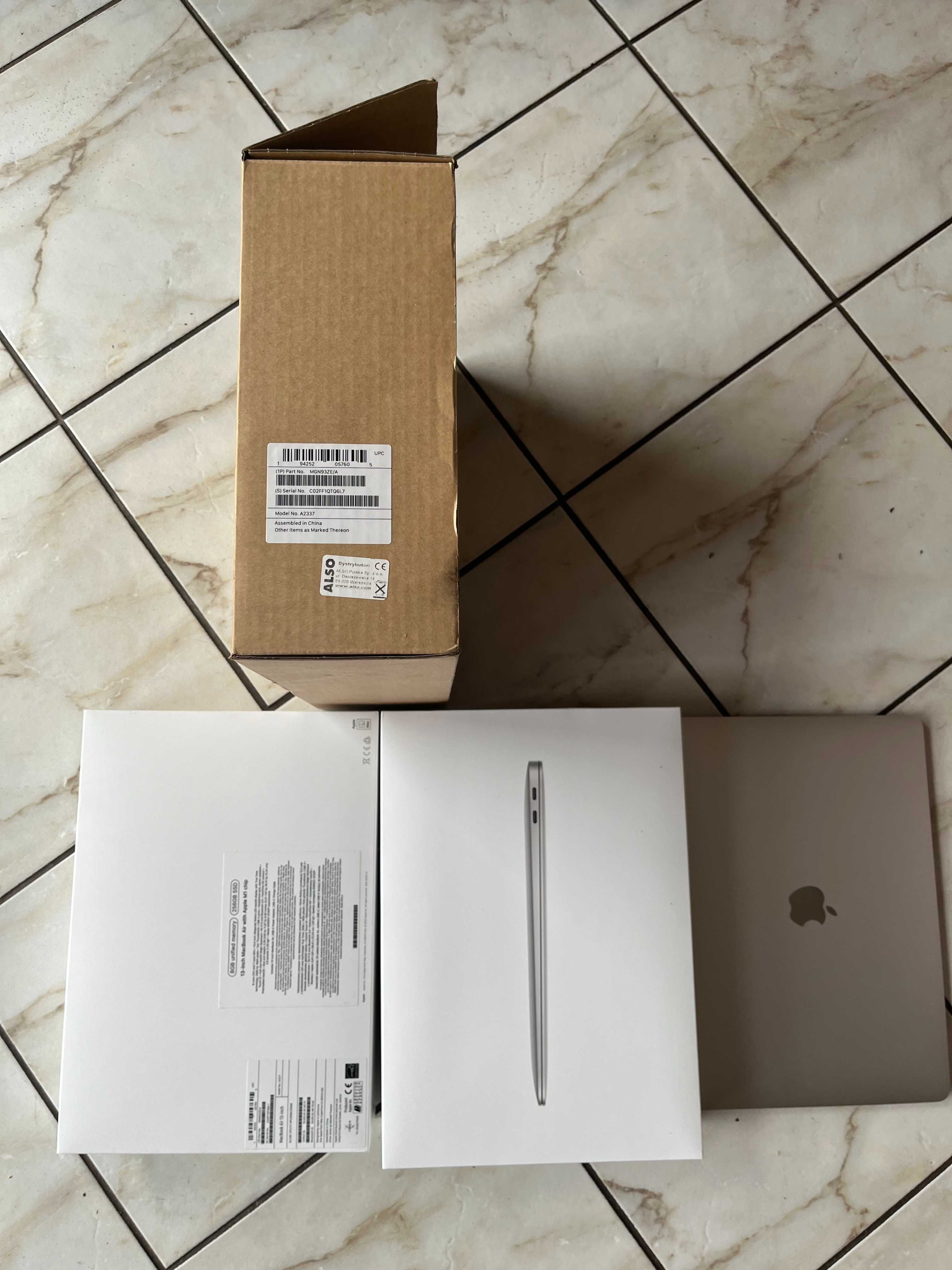 Apple MacBook Air M1 13,3" 8/256GB MGN93ZE Silver