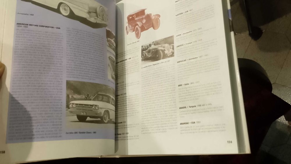 Enciclopédia Ilustrada do Automóvel - David Burgess Wise