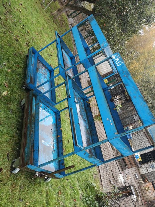 Wózek magazynowy transportowy