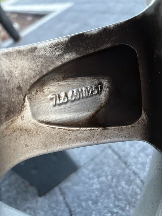 Felgi +opony komplet zima