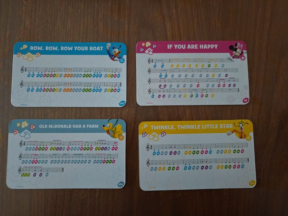 Piano Mickey Mouse