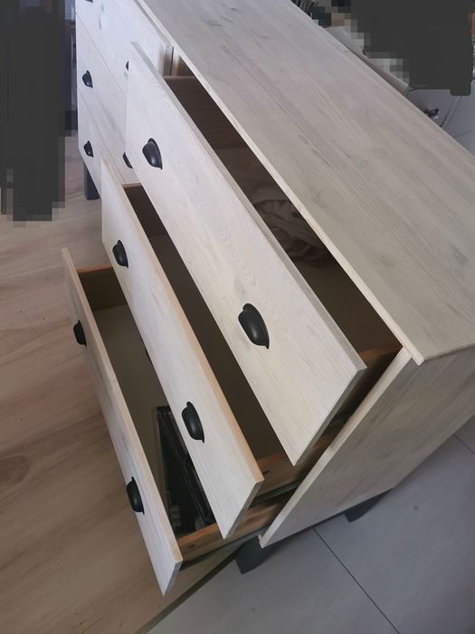 2 Komody Ikea. Terva 6 szuflad i Hemnes 8 szuflad