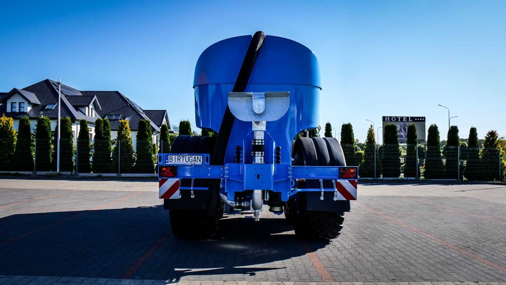 Wóz asenizacyjny / Beczkowóz EM BIRTUGAN 20500 Litrów