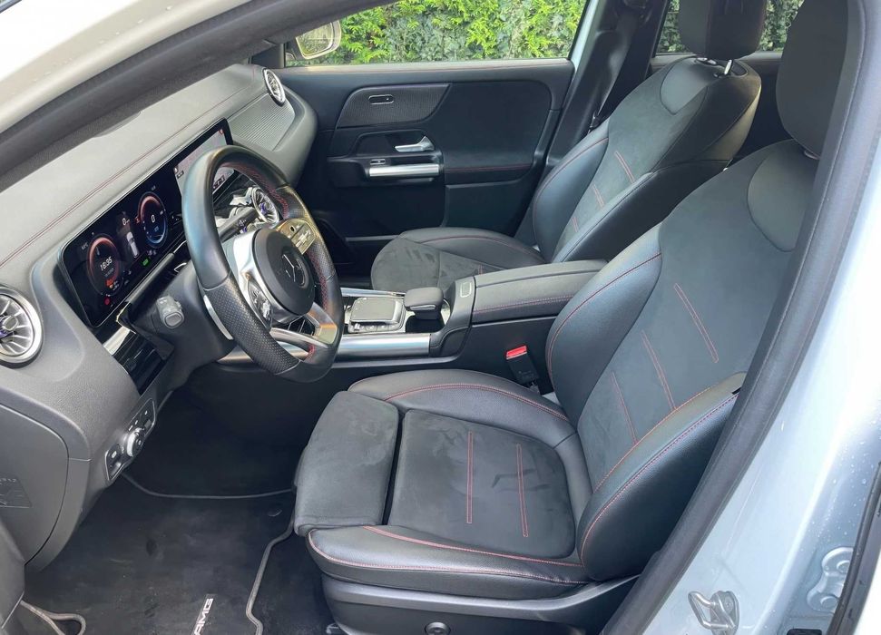 2021 Mercedes-Benz EQA 350 66.5kWh 4-Matic AMG Line