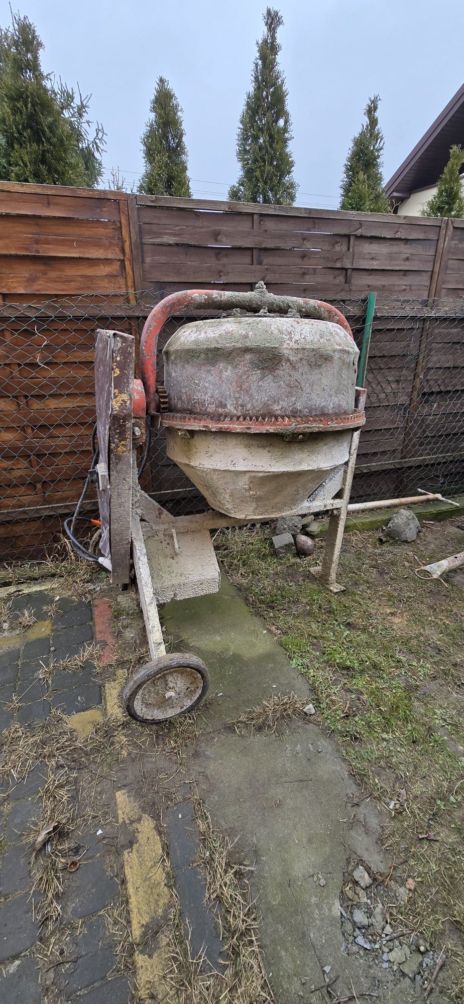 Betoniarka  150l
