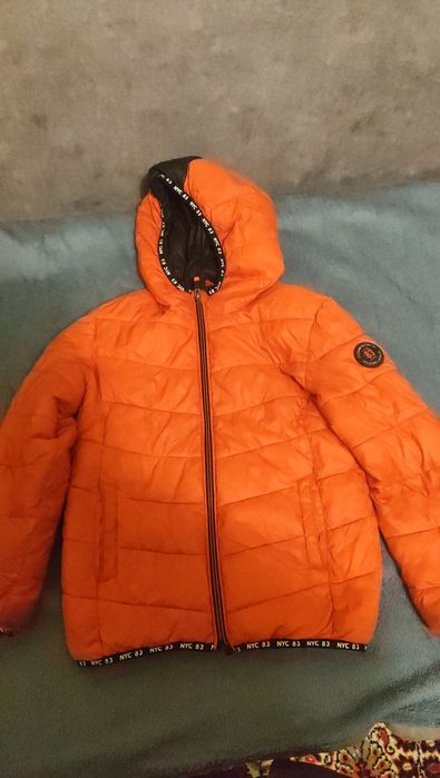 Куртки на рост от 128-140 по 200грн