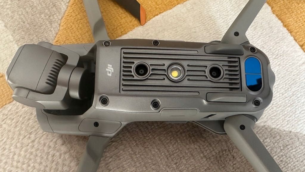 DJI Air 2s jak nowy + dodatki