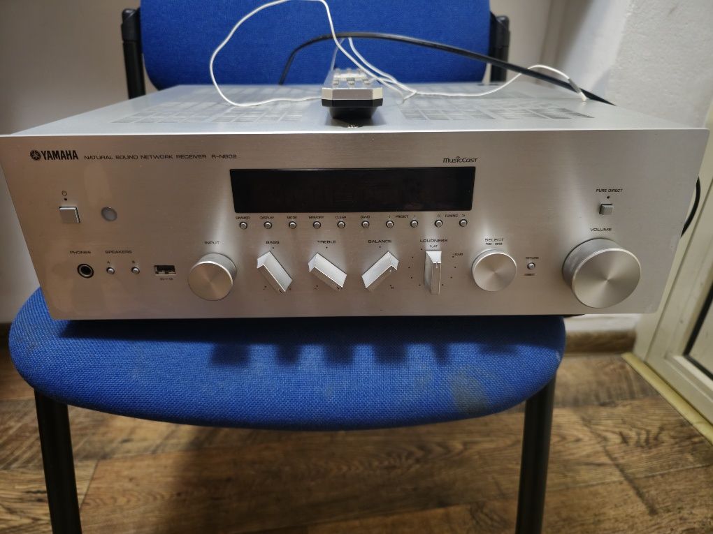 Amplituner Stereo Yamaha R-N602 Igiełka